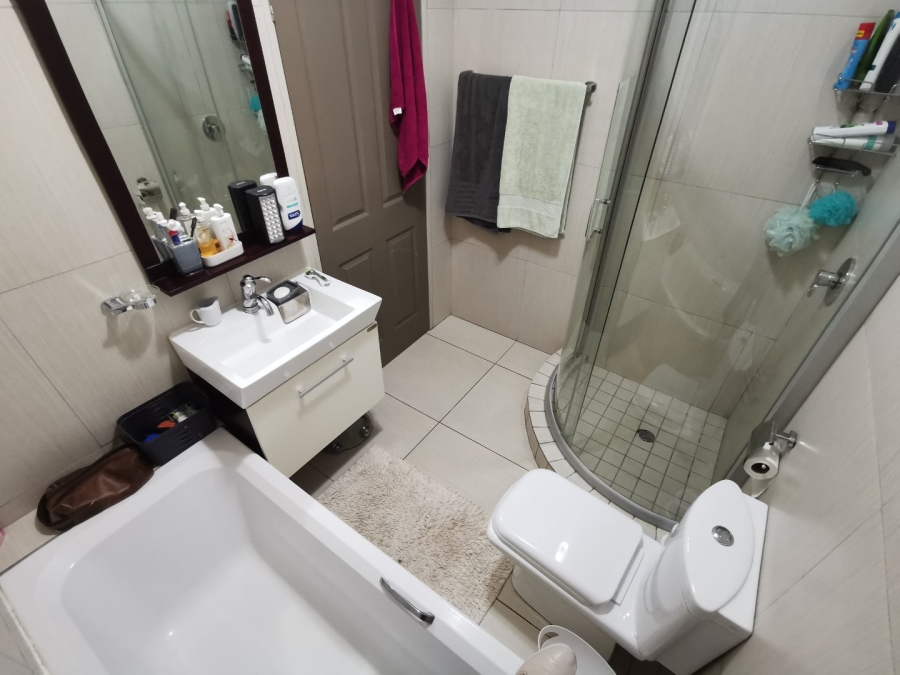 1 Bedroom Property for Sale in Bult South North West